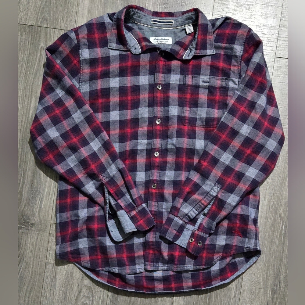Tommy Bahama Men’s XL Plaid Flannel Button Down Shirt Red Gray Long Sleeve